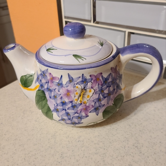 Other - Spring Time Teapot